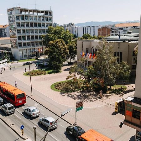 Constantin Inn Ni Kültér fotó